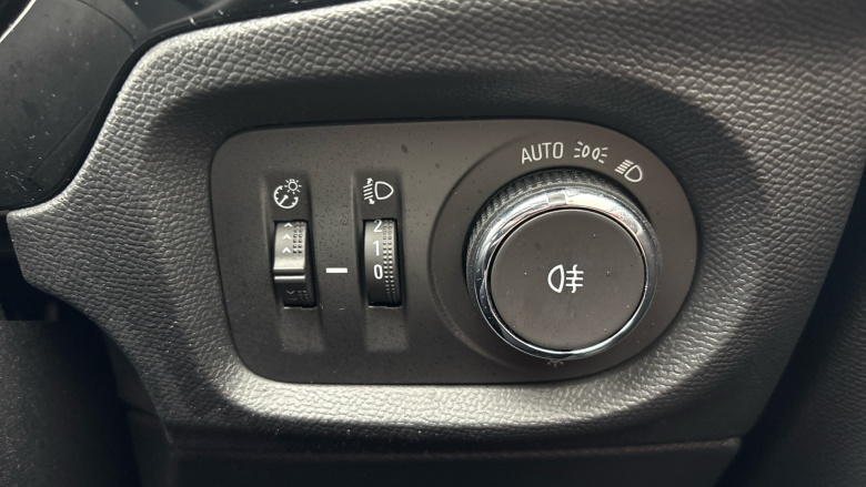 Vauxhall Corsa 1.2 SE Edition 5dr Petrol Hatchback